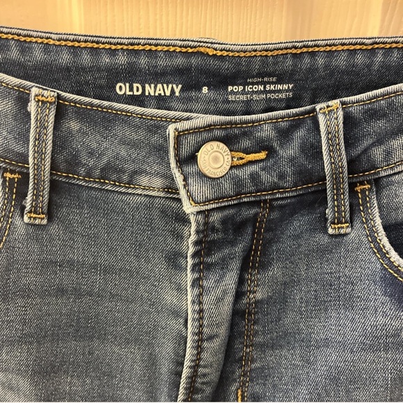 Old Navy Women's Dark Blue Skinny Jeans - Picture 2 of 5